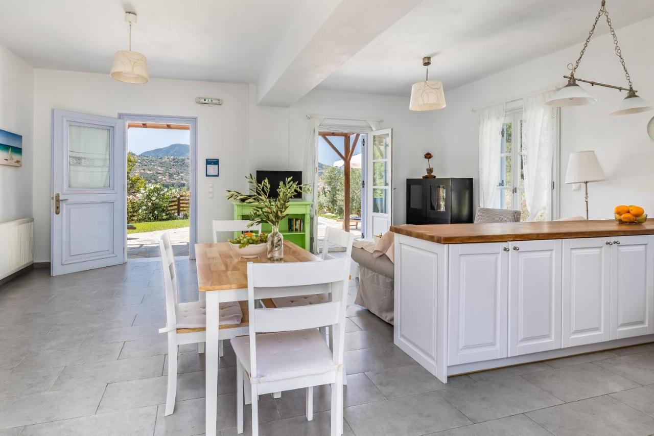 Villa Rodia With Swimming Pool On Skopelos Island Exterior foto